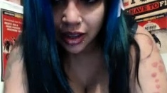 Brunette Solo Webcam Masturbation