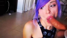Brunette teen nice toying on webcam