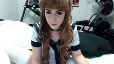 Hot Amateur Webcam Teen Masturbates For Their Fans