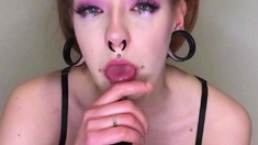 Amateur redhead Jacqueline with glasses masturbates