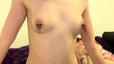 Young amateur teen in solo masturbation getting kinky