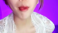 Omege japanese girl with big boobs on cams