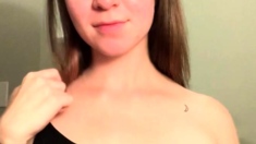 Nice Body Brunette Free Striptease Webcam