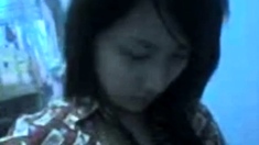 Indonesian Amateur Asian Teen Shows Her Body
