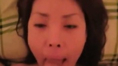 Korean GF suck and a facial