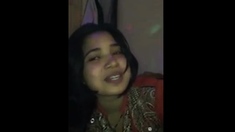 Pakistani - Indian Urdu Poetry Slut